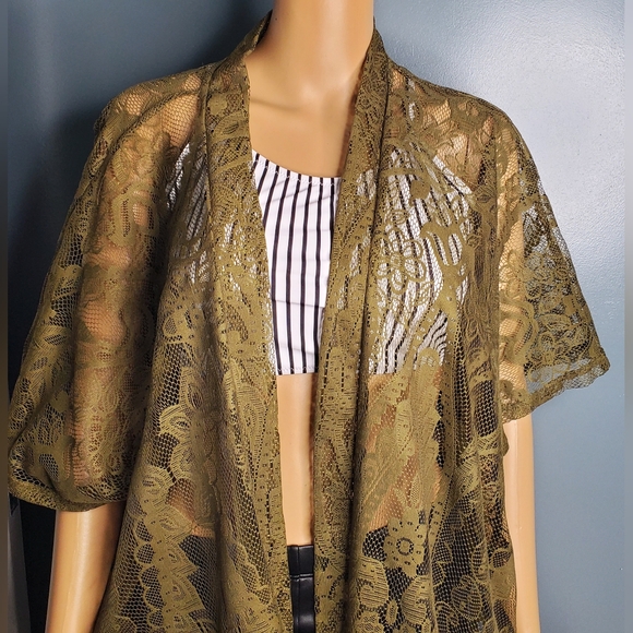 EMERETTE OPEN MESH Cover Up DARK GREEN Shawl SZ M Kimono FRINGE GREAT CONDITION - Picture 13 of 14